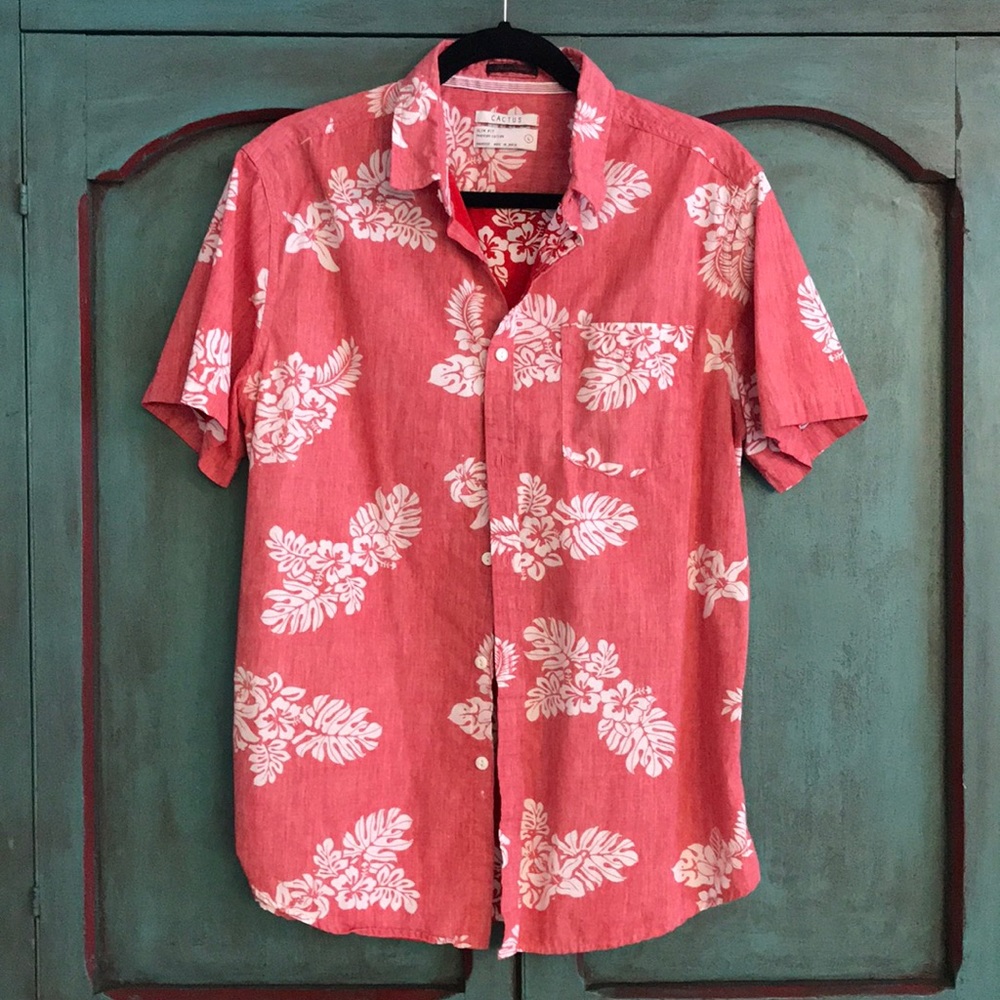 Tropical shirt.